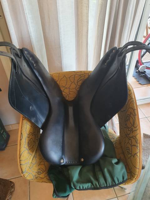 Vente selle de dressage CWD