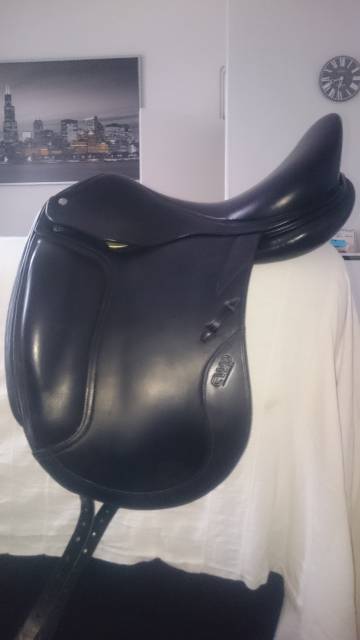 Selle dressage CWD 17,5 