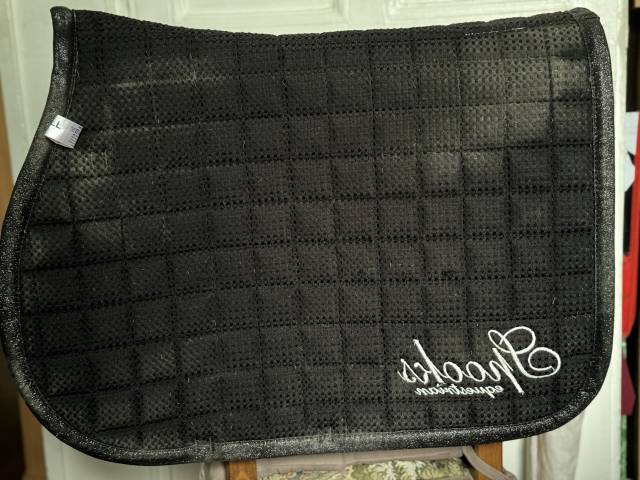 Tapis spooks et bonnet Eskadron