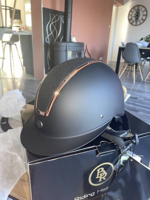 Casque BR  neuf avec &eacute;tiquette