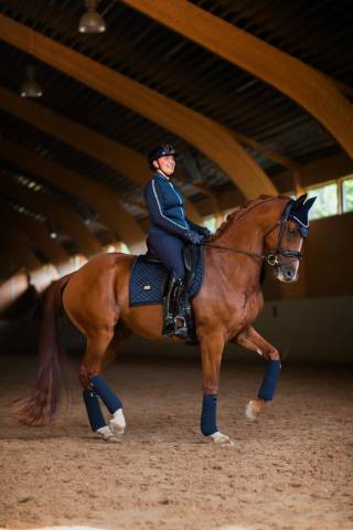 Tapis de dressage Modern Tech Navy - Equestrian Stockholm