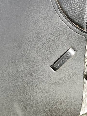 Thorowgood T8 Dressage Haut Garrot 18' avec 4 arcades