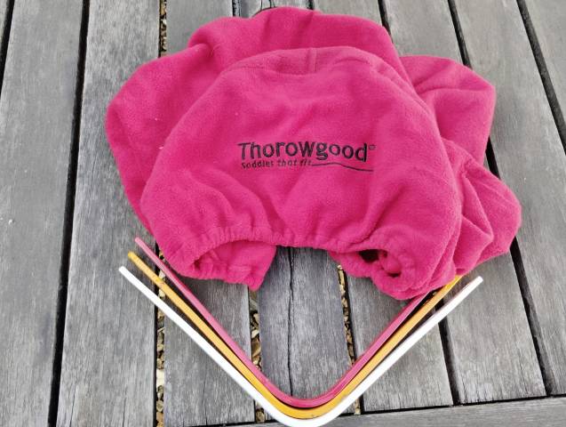 Thorowgood T8 Dressage Haut Garrot 18' avec 4 arcades