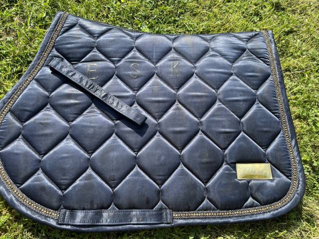 À vendre tapis + bande assorti 