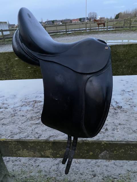 Selle de dressage Delgrange