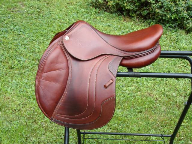 Selle CWD SE03 Doublée Veau 17'