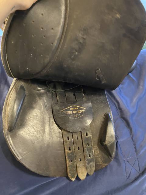 Selle mixte noire 17,5 pouces 