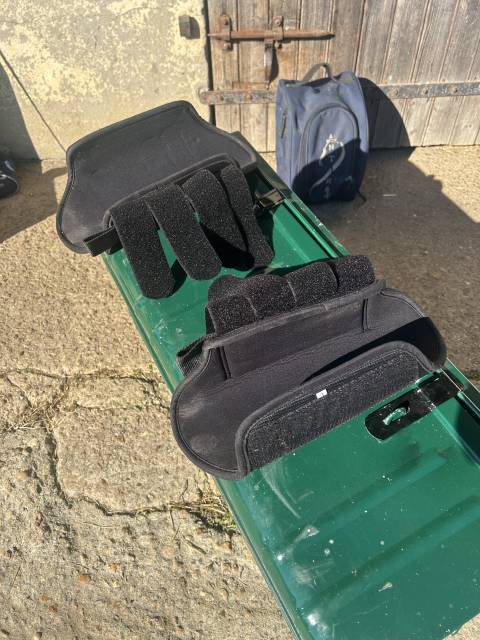 Ensemble de protection de cross 