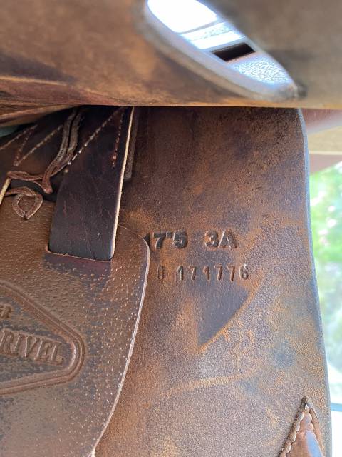 SELLE ANTARES MODELE « ALTAIR » - 17,5 pouces