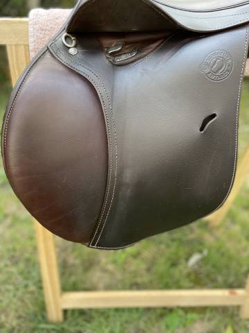 Selle obstacle 17,5" Antarès Signature excellent état