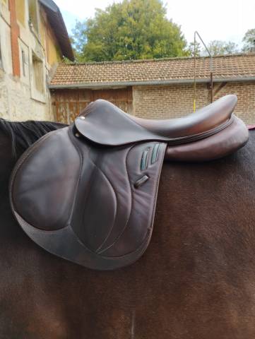 Selle Devoucoux Biarritz Lab 18 pouces