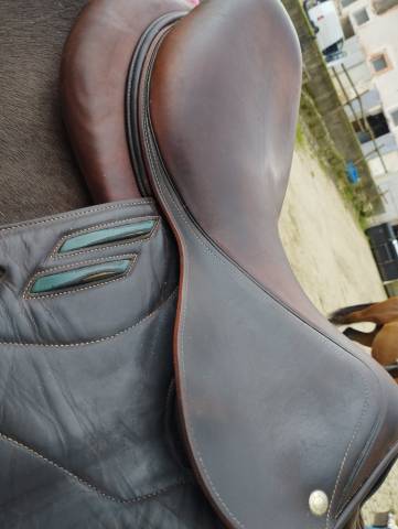 Selle Devoucoux Biarritz Lab 18 pouces