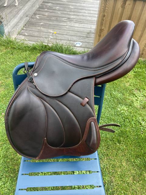  Selle Antarès, Mono quartier 17,5