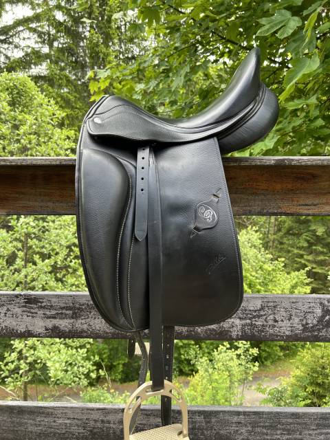 Selle de dressage Zaldi 17 pouces
