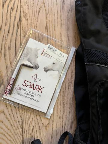 Gilet airbag noir pour adulte Spark 2 Taille S