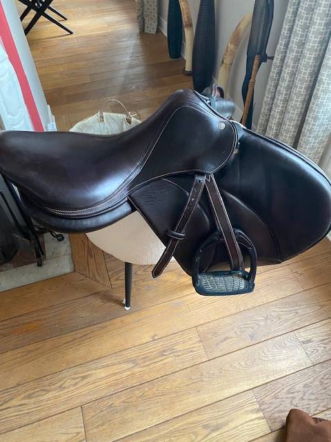 Selle Voltaire Design - Modèle Stuttgart-Chocolat