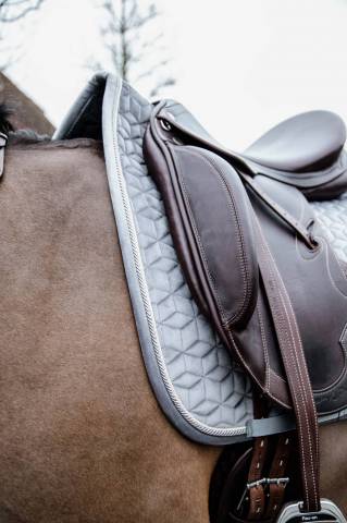 Tapis Velvet Basic GRIS DRESSAGE - Kentucky