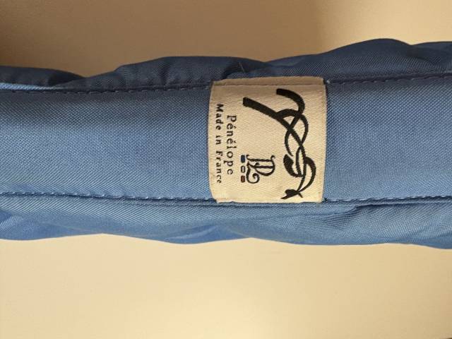 Tapis Pénélope liseret noir velours 