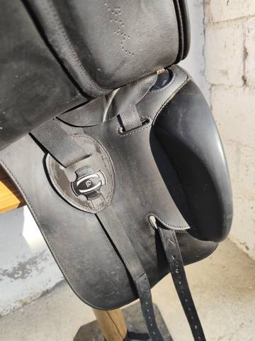 Selle prestige dressage 17
