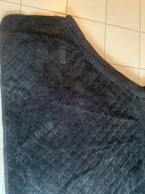 couverture de box noire Kentucky 150 gr 155 cm