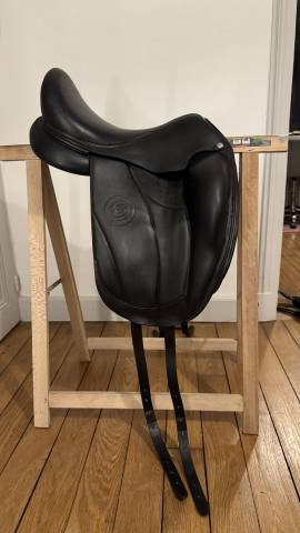 Selle de dressage Forestier Aachen