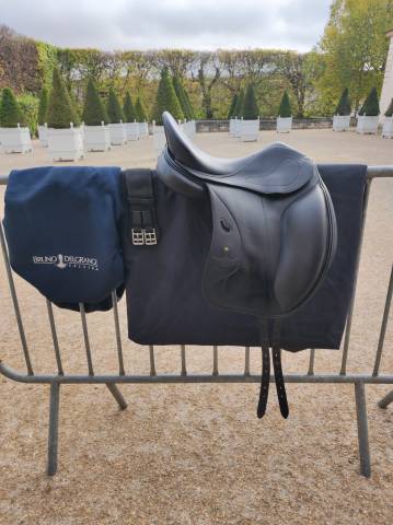 Selle de dressage Bruno Delgrange 