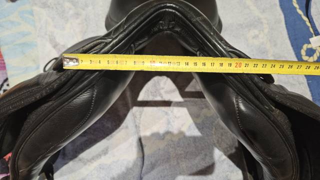 Selle dressage Kent and Master 16"5