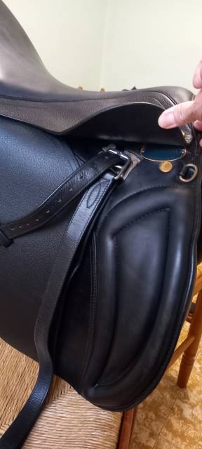 Selle mixte Euroriding Topas 18 pouces