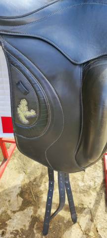 Selle de dressage Fairfax Wolrdclass 17'
