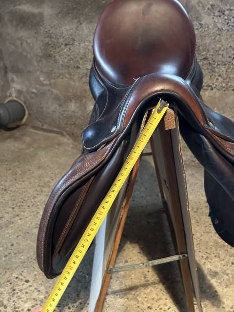 Selle Devoucoux mixte havane 17'5