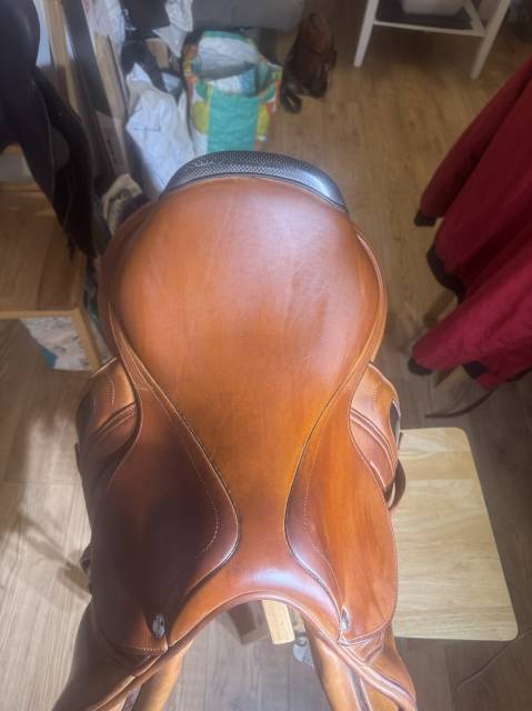 À vendre selle CWD 2 Gs 