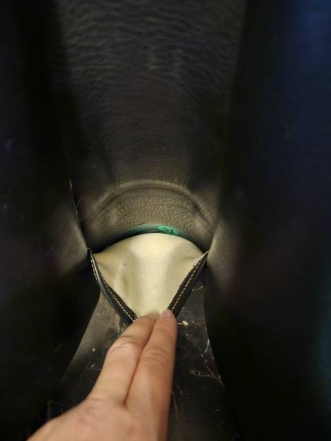 Selle Ikonic mixte 17.5 neuve