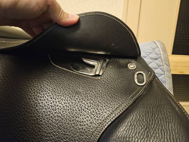 Selle Ikonic mixte 17.5 neuve