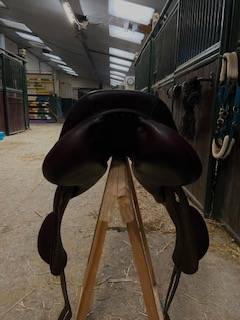 Selle Devoucoux Chiberta K 16.5"