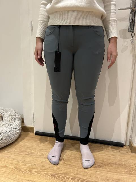 Vends pantalon Cavalleria Toscana 