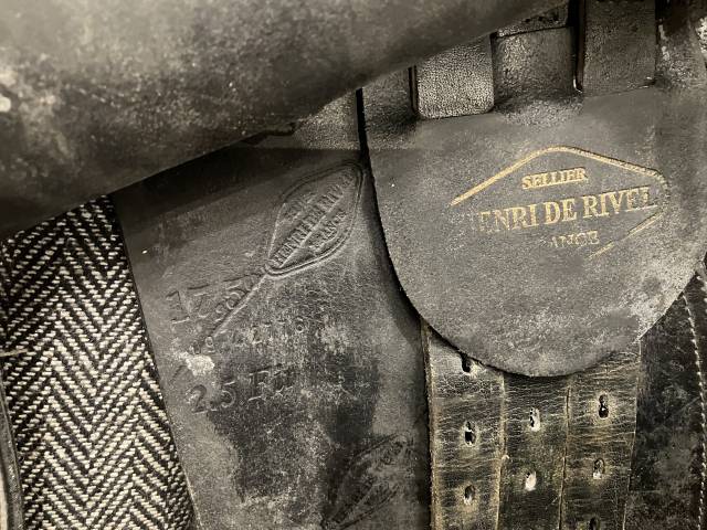 À vendre selle  de randonnée Henri de Rivel 