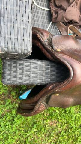 Selle Pessoa 16,5”