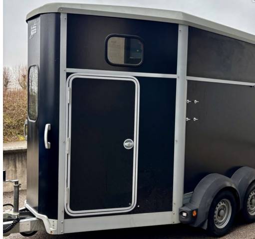 À vendre van Ifor Williams HB511