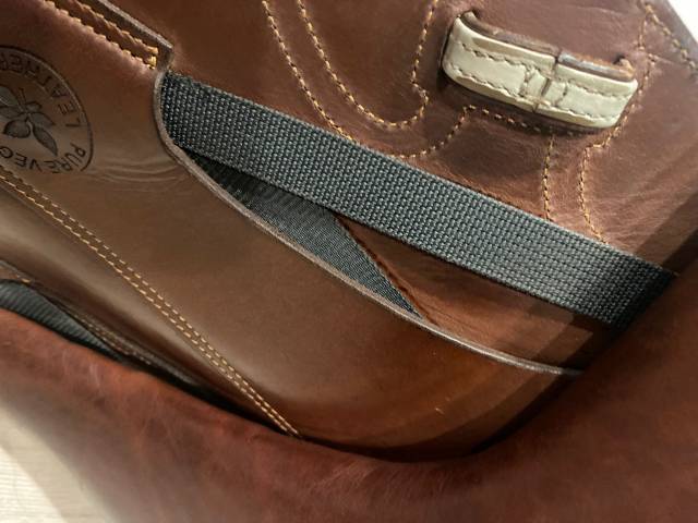 Selle dressage  en tres bien Etat SE37