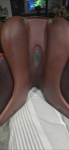 Selle de dressage Equipe modèle Viktoria