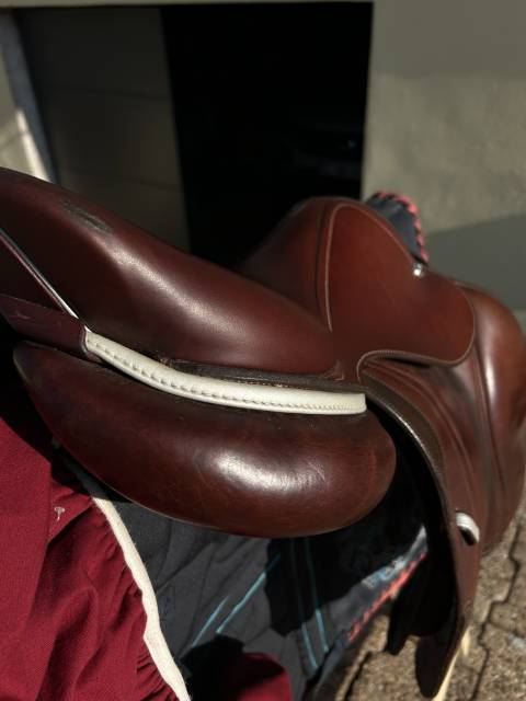 Selle Cwd Classic Close Contact 2021