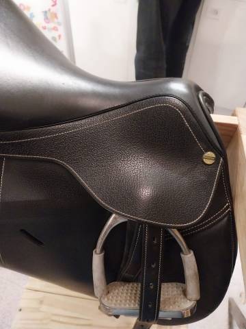 selle mixte  noire 17''