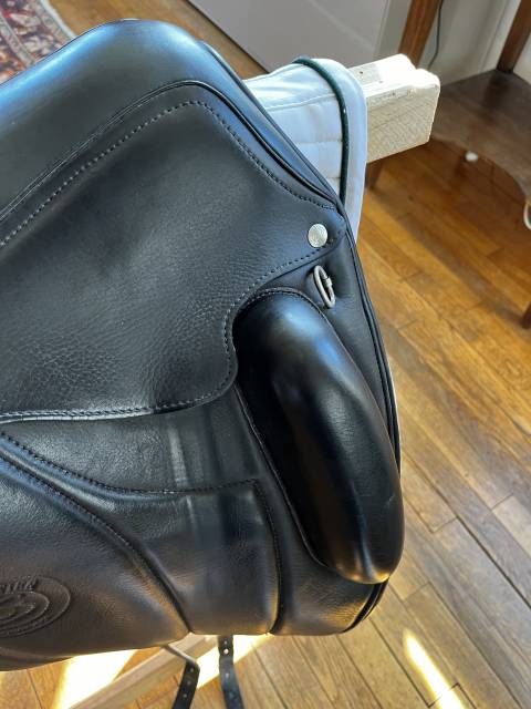 Selle de dressage Forestier 17.5