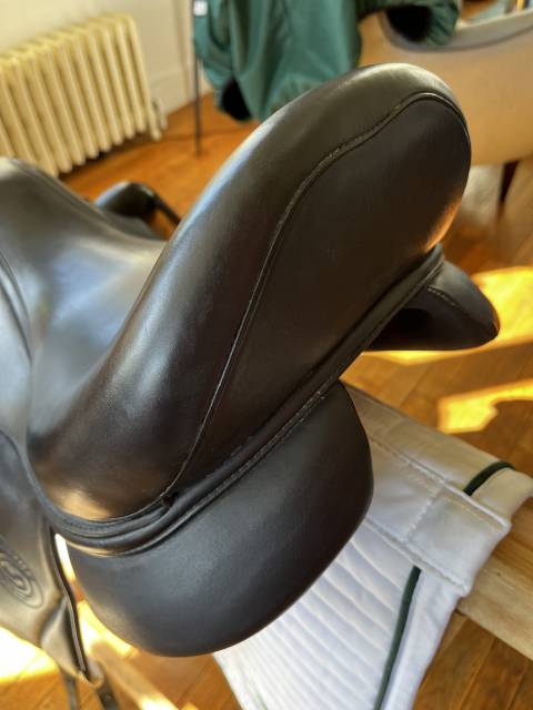 Selle de dressage Forestier 17.5