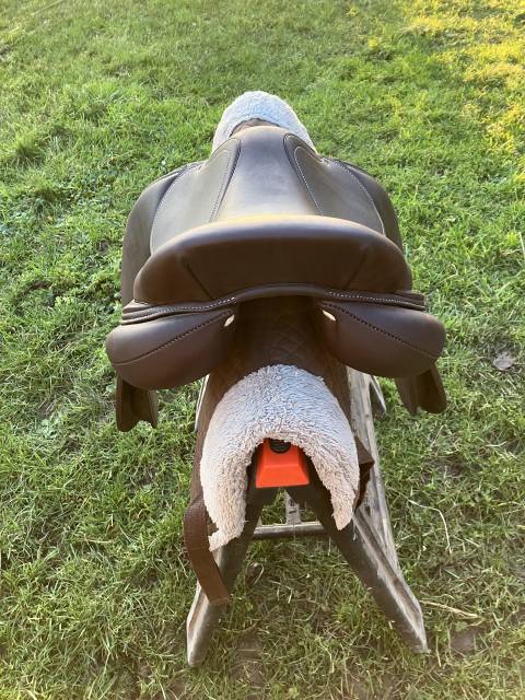 Selle Antarès Connexion 17’ 2023