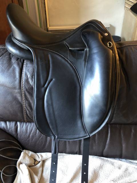 Selle Makila labE. 17.5