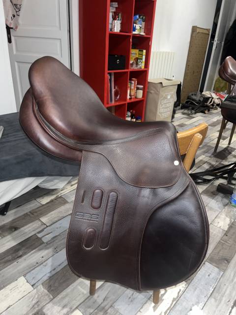 Selle GBS 17,5 pouces 2024