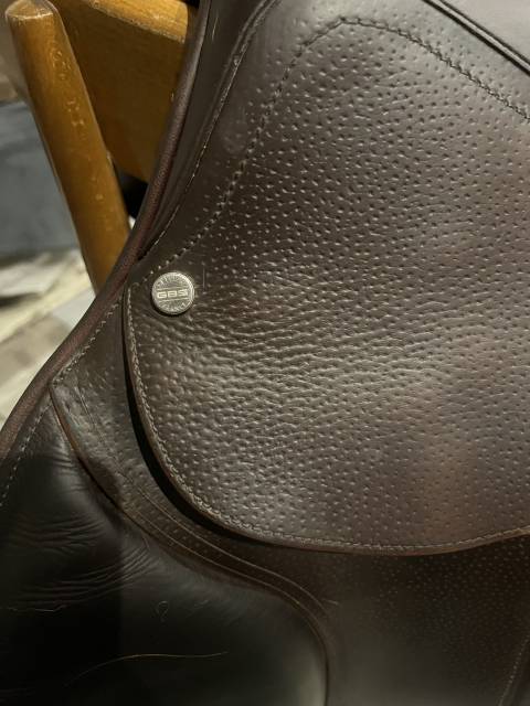 Selle GBS 17,5 pouces 2024