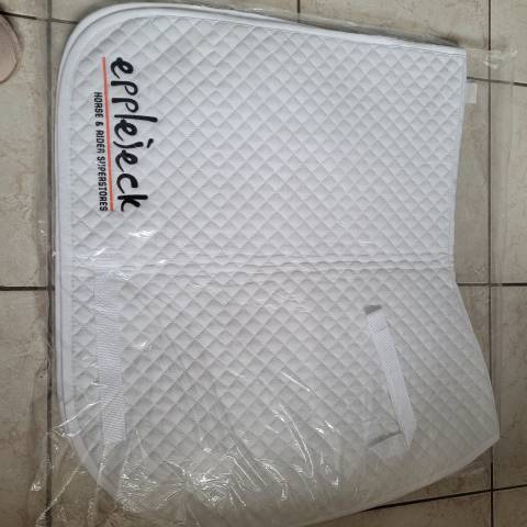 Tapis blanc Harry's Horse coupe dressage taille cheval