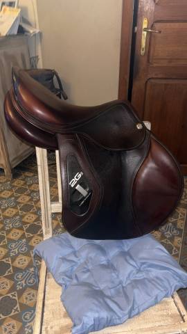 À vendre Selle cwd 2gs 